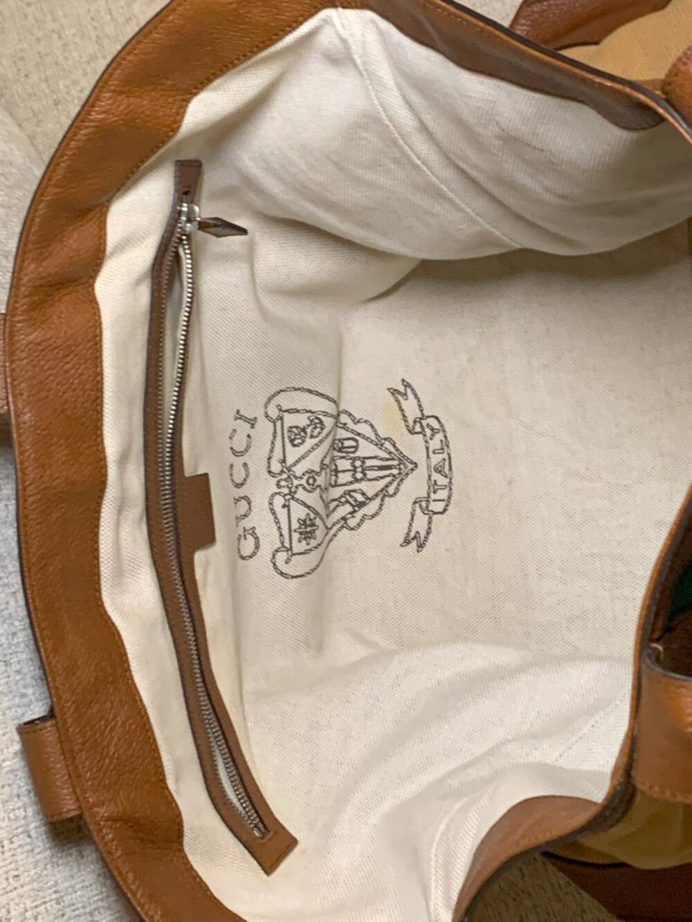 Gucci Crest Braided-Handle Large Canvas Tote - Picture 6 of 16